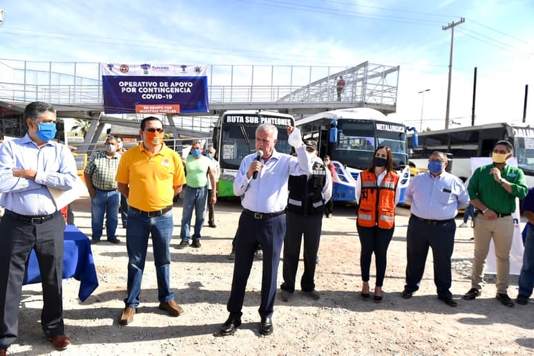 Se lanza el alcalde Jorge Zermeño en contra de la aplicación de los filtros de prevención sanitaria en los puentes que unen con La Laguna de Durango; pide que acciones no sean 'policiales'. (ÉRICK SOTOMAYOR)