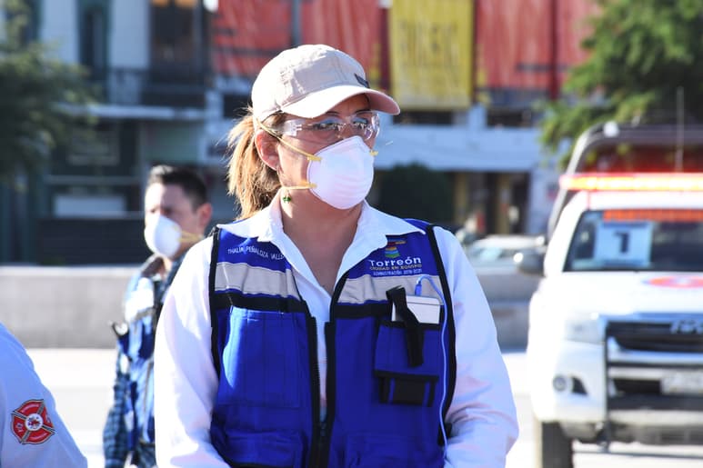 Desestima la regidora Thalía Peñaloza las críticas por compras de bolos para el Día del Niño en Torreón.
