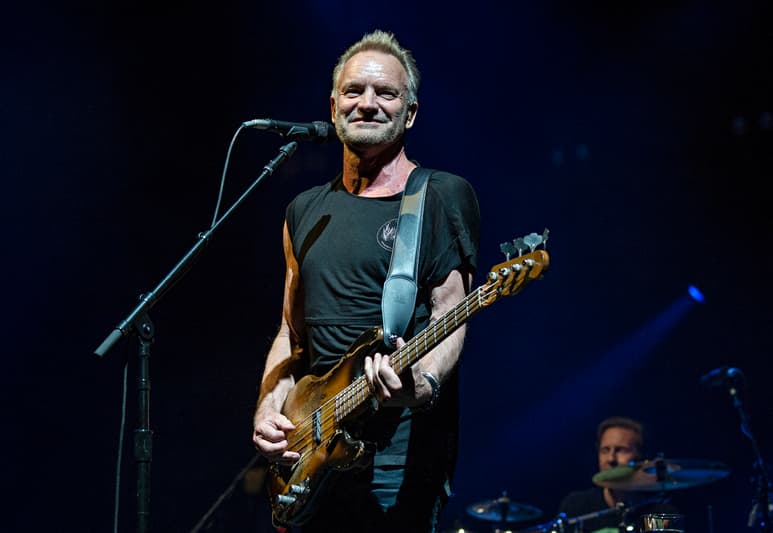 Para ayudar. Grabar una canción con Sting. (ARCHIVO)