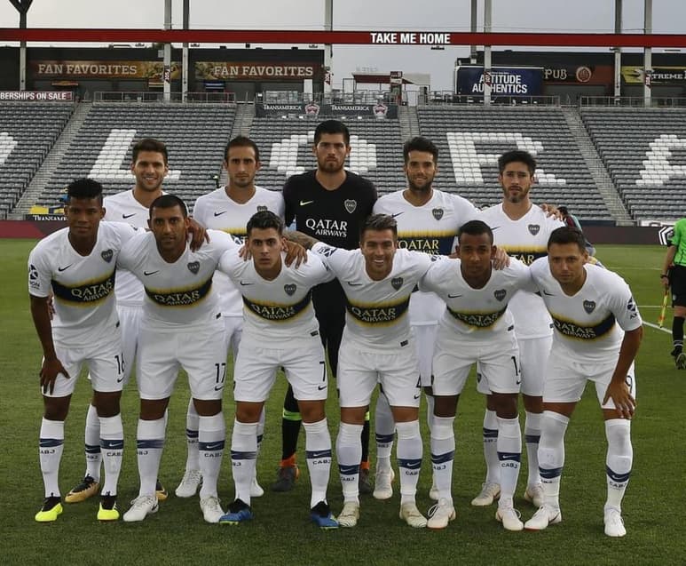 La pareja de Sebastián Villa, futbolista colombiano que juega en el Boca Juniors de Argentina, Daniela Cortés, denunció vía redes sociales ser agredida físicamente por éste. (ESPECIAL)