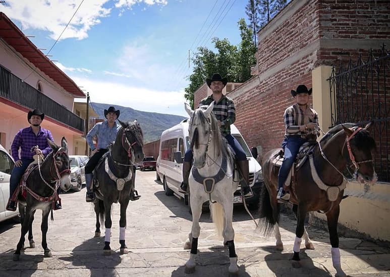 Lanzan tema. La agrupación Calibre 50 lanzó el sencillo Barquillero, que está siendo muy solicitado en las plataformas, y el video oficial ya superó los seis millones de visualizaciones en unos días. (ESPECIAL)