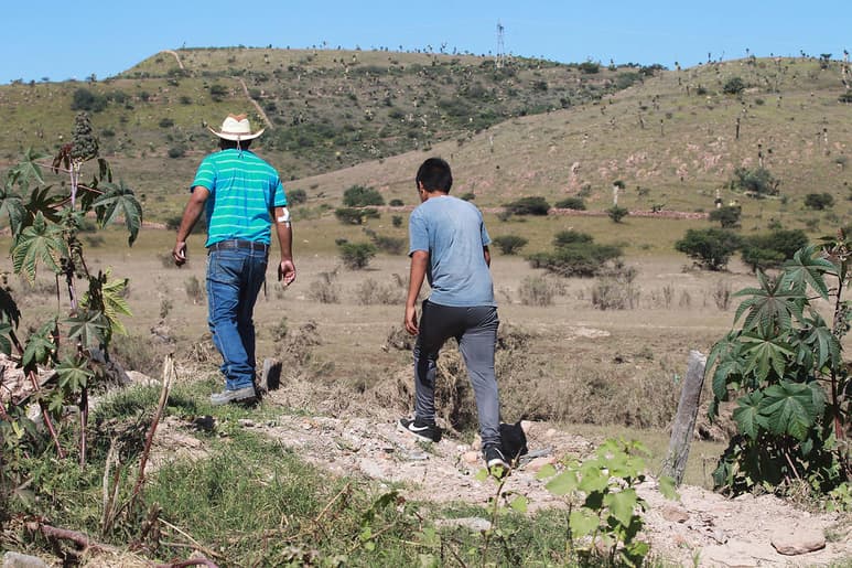 Durante esta contingencia sanitaria miles de alumnos de zonas rurales han enfrentado retos para continuar con sus estudios. (ARCHIVO)