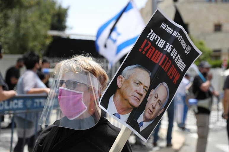 Suprema Corte de Israel decidirá si deja a Benjamín Netanyahu como primer ministro. (EFE)