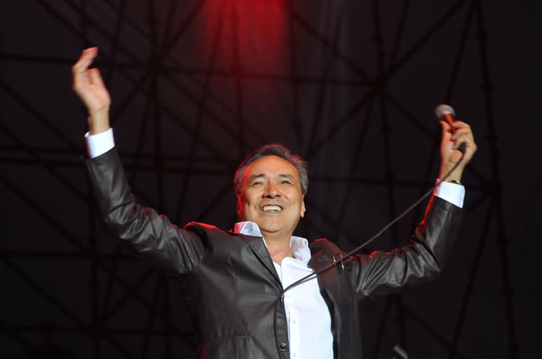 Delicado. La familia del cantante informa de su estado de salud a través de su cuenta de Twitter. (ARCHIVO)