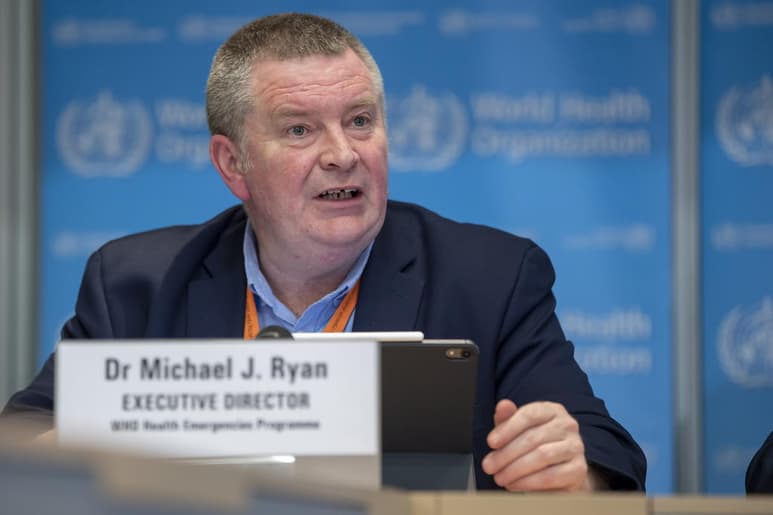 La Organización Mundial de la Salud no ha recibido evidencia del gobierno de Estados Unidos que respalde las acusaciones del presidente Donald Trump y del secretario de Estado Mike Pompeo de que el coronavirus pudo haberse originado en un laboratorio en la ciudad china de Wuhan, señaló el lunes el jefe de emergencias de la agencia. (ARCHIVO)