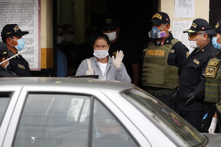 La política Keiko Fujimori fue excarcelada luego de permanecer tres meses en una prisión de Perú. (EFE)