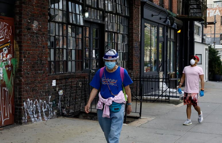 La ley de Cuidado Asequible (ACA), también conocida como Obamacare, que el Gobierno de Donald Trump quiere eliminar, es el 'salvavidas' de millones de estadounidenses que 'necesitan pruebas y tratamiento del COVID-19'. (ARCHIVO)