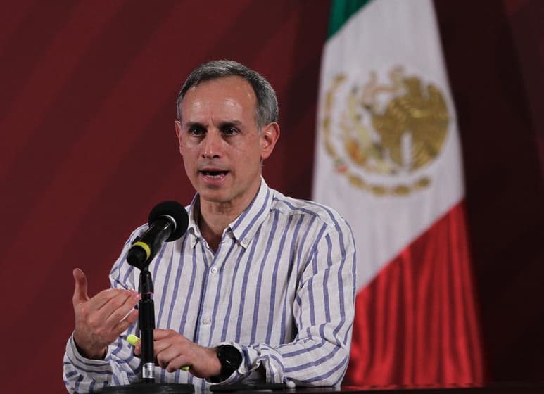 México registra 35 mil 022 casos confirmados de COVID-19 hasta este domingo, de los cuales ocho mil 457 están activos, y tres mil 465 defunciones, informó el subsecretario de Prevención y Promoción de la Salud, Hugo López-Gatell. (NOTIMEX)