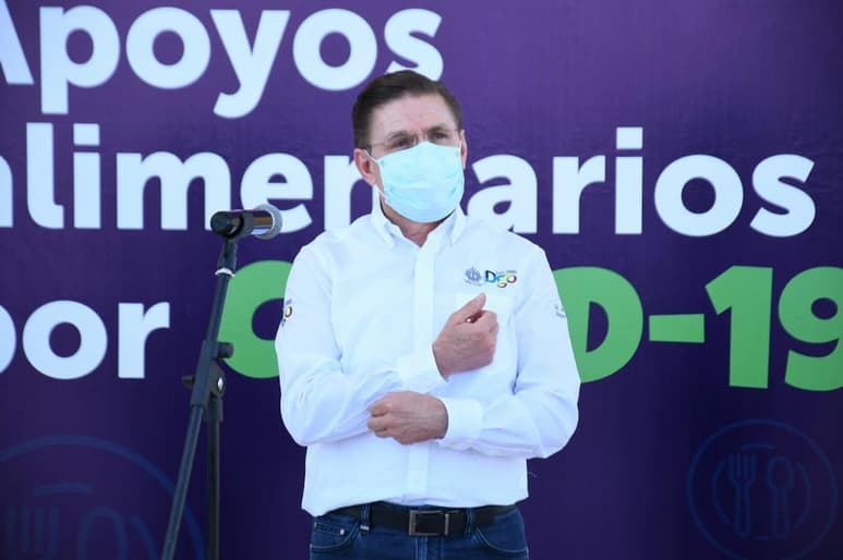 Aispuro Torres mencionó que lo anterior se determinó luego de una reunión que tuvo con el Consejo General de Salud del Estado y con los dirigentes de las secciones magisteriales 12, 35 y 44 y autoridades de la Secretaría de Educación Pública nacional.
(FERNADO COMPEÁN)