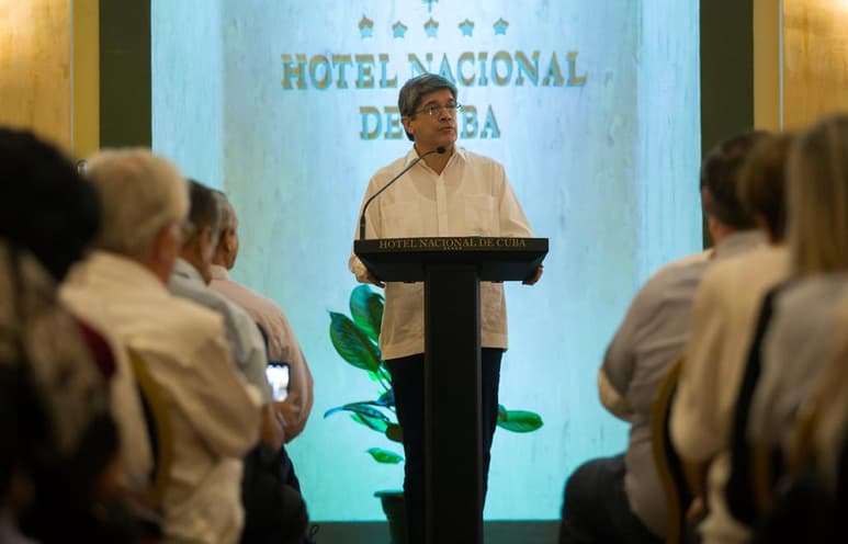 El Gobierno de Cuba rechazó la inclusión del país este miércoles en la lista de no cooperadores con los esfuerzos antiterroristas de Estados Unidos y aseguró ser 'víctima' del terrorismo 'organizado, financiado y ejecutado' por Washington. (ARCHIVO)