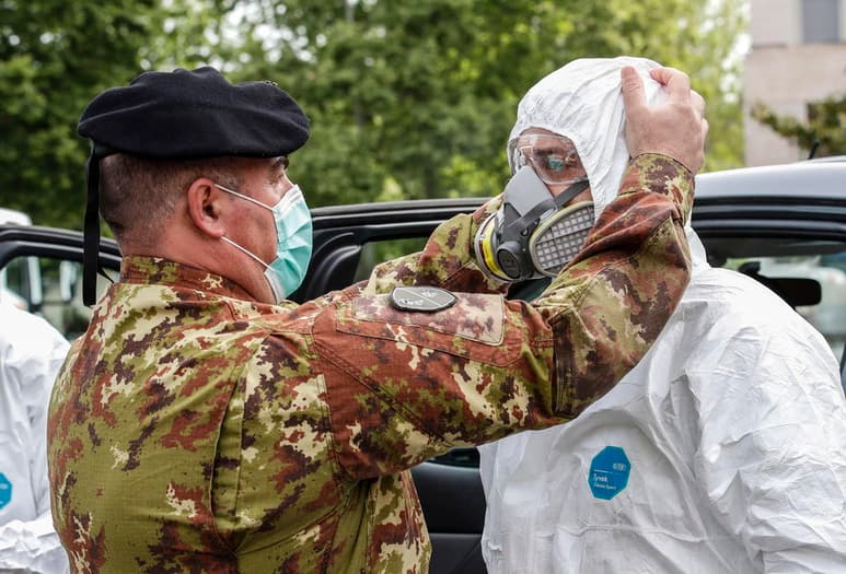 Italia ha registrado un repunte de los fallecidos con coronavirus, con 262 en las últimas 24 horas. (ARCHIVO)