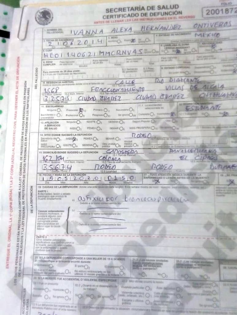 El certificado indica la causa de muerte de Ivanna Alexa. (EL SIGLO DE TORREÓN)