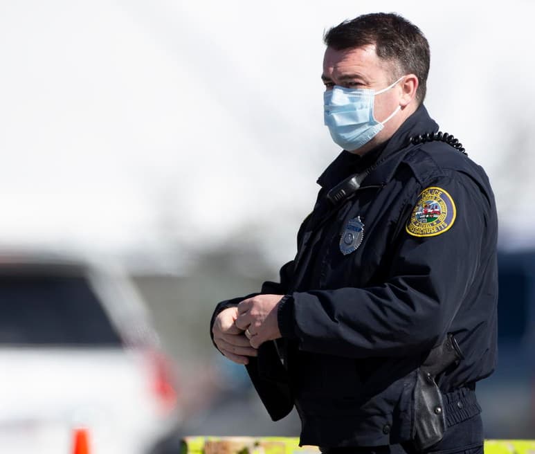 Una pareja de Nashville se encontraba en condición crítica el lunes después de ser atacada con un machete por un hombre molesto por el cierre de negocios realizados durante la pandemia del nuevo coronavirus. (ARCHIVO)
