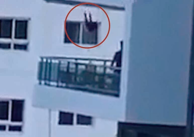 El video fue captado en un complejo de departamentos en Puerto Rico. (CAPTURA)  