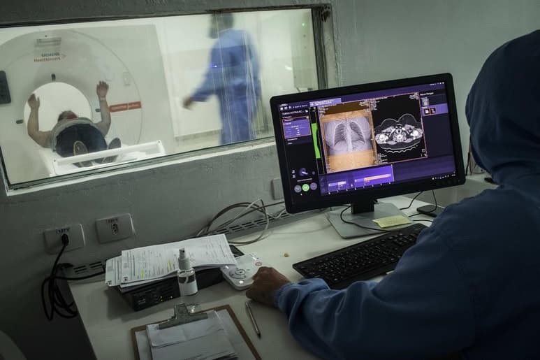 Este nuevo examen se presenta como una 'alternativa viable de adopción de tests de diagnóstico en masa'. (ARCHIVO) 