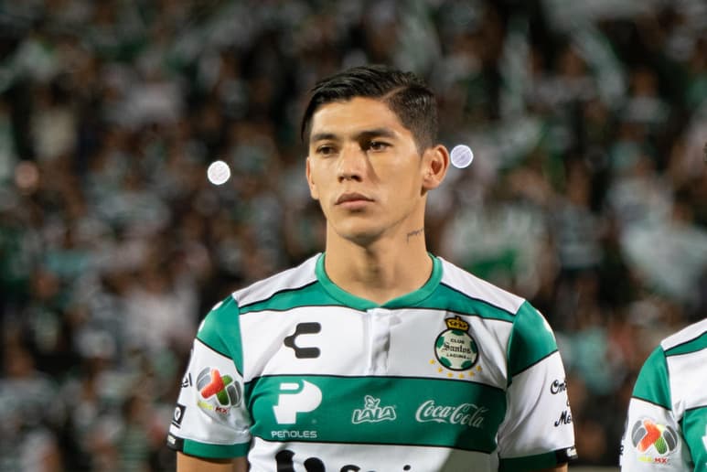 Tras la buena experiencia con Néstor Araujo, el dirigente del club vigués no dudó en admitir que le gustaría contar con más elementos mexicanos en su escuadra. (ARCHIVO)