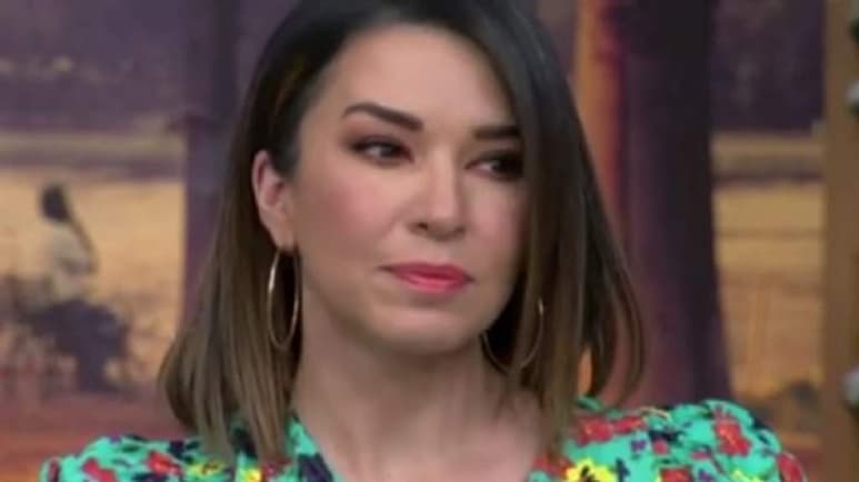 Laura G sorprendió a sus compañeros del programa Venga la Alegría y al público al recordar al borde del llanto el momento en el que fue juzgada por relacionarse con “una persona equivocada”. (ESPECIAL)