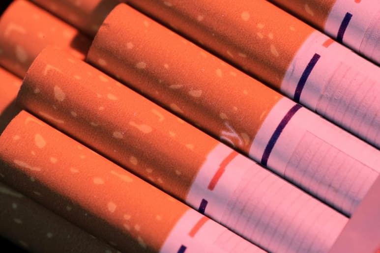La Secretaría de Salud, la Secretaría de Hacienda y Crédito Público, y la Secretaría de Economía recibieron el premio del Día Mundial Sin Tabaco, otorgado por la Organización Mundial de la Salud (OMS), por sus contribuciones al control del tabaco en el país, informó la Organización Panamericana de la Salud (OPS). (ARCHIVO)