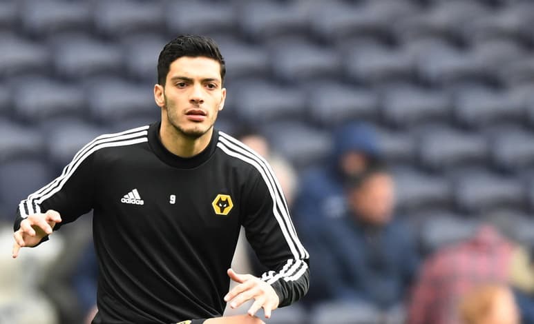 El hidalguense ha tenido un destacado paso por el Wolverhampton, de la Liga Premier de Inglaterra, donde suma 39 goles en 88 partidos. (ARCHIVO)