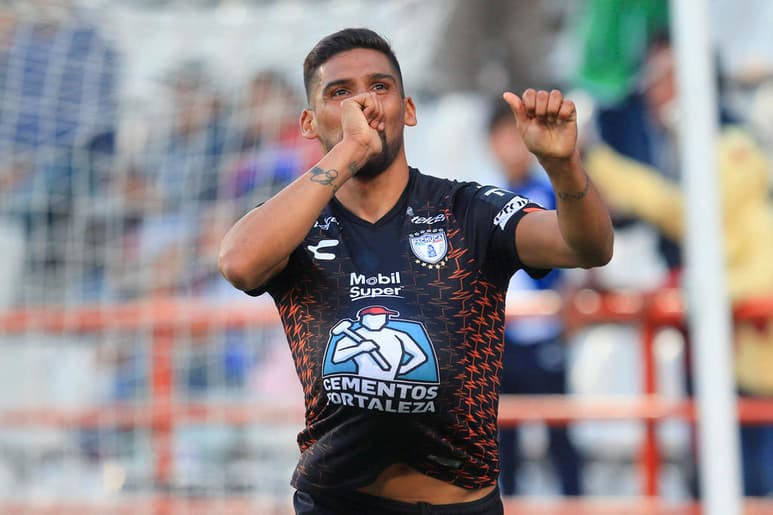 Franco Jara tomará un vuelo para Dallas, Texas y se reportará con el Dallas FC de la Major League Soccer y dejará el Pachuca como el goleador histórico. (ARCHIVO)