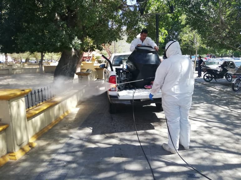 La sanitización que el municipio lleva a cabo se realizan según el uso constante de los espacios. (EL SIGLO DE TORREÓN)