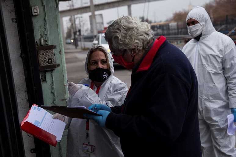 Sin embargo, los efectos del confinamiento no se han reflejado todavía en una reducción de las infecciones. (ARCHIVO)