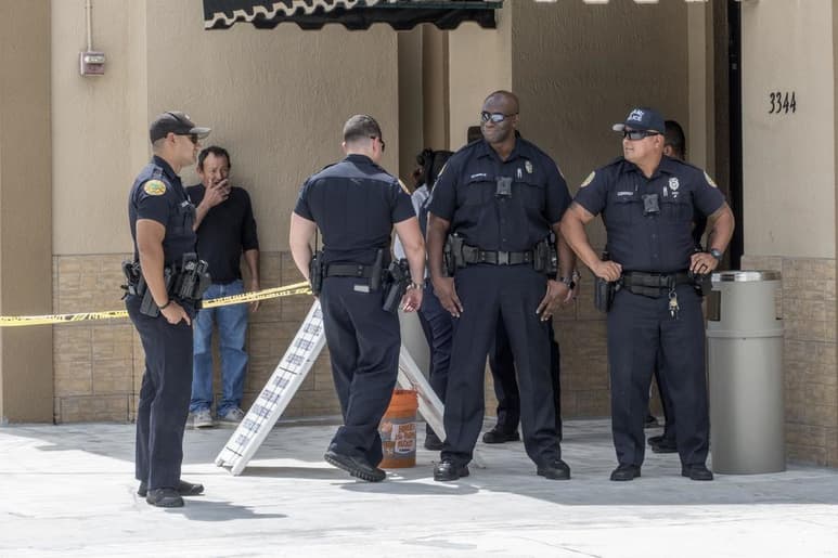 La Asociación de Jefes de Policía de Florida creará estas directrices, según informó a la prensa Anthony Holloway, jefe de Policía de la ciudad de San Petersburg (Hillsborough), en la costa oeste de Florida. (ARCHIVO)