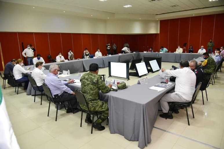 Ante el preocupante aumento de casos positivos de COVID-19, con base en el informe presentado por la Secretaría de Salud del Estado de Durango, la Junta de Coordinación Estatal COVID, determinó el cierre de las actividades no esenciales en La Laguna de Durango por un período de 15 días.  (ARCHIVO)