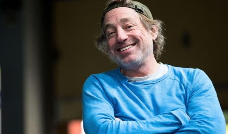 Los comentarios de Greg Glassman sobre la muerte de George Floyd, han provocado que marcas como Reebok, retiren sus contratos con él (ESPECIAL)