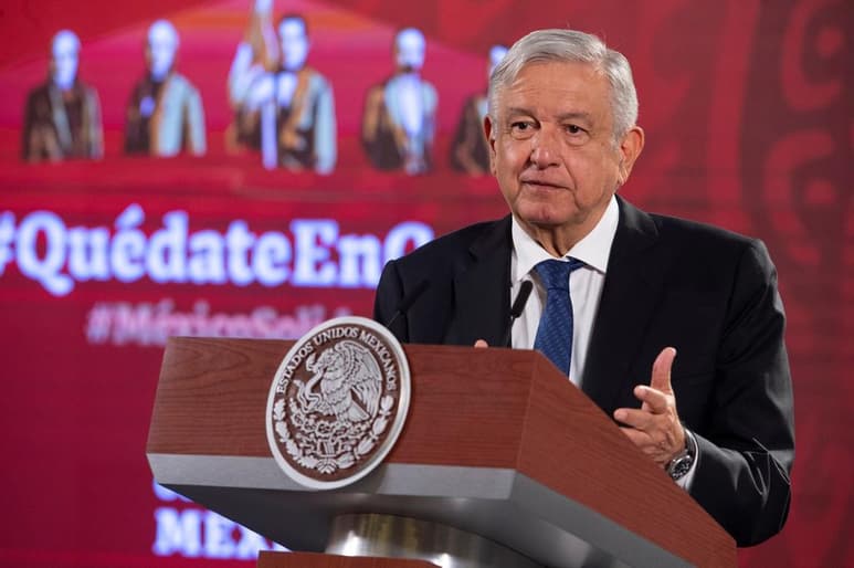 El mandatario aseguró que como autoridades 'estamos obligados a actuar con responsabilidad; pero los periodistas, con toda libertad'.
(EFE)