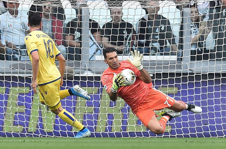 El internacional arquero Buffon, busca un título más en su país natal. (EFE)