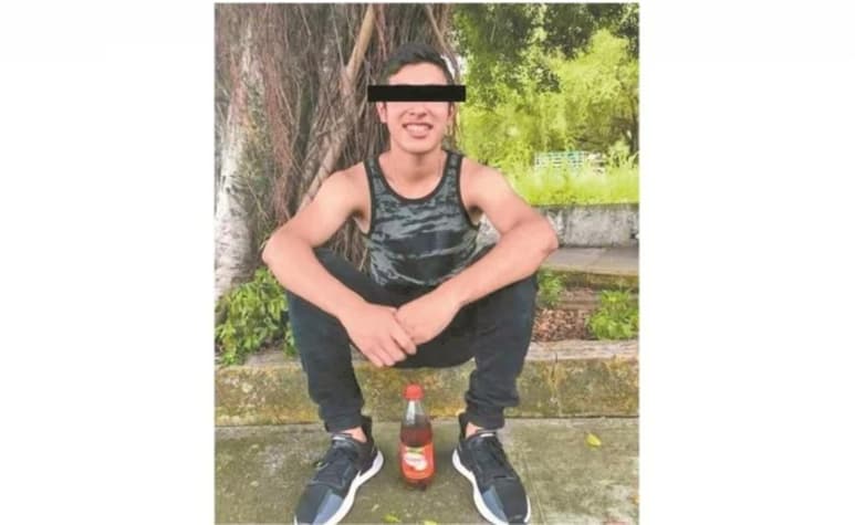 La madre de Alexander, a quien de cariño le llamaban 'Chander', denunció también que nadie quiso levantar el cuerpo de su hijo y le negaron los primeros auxilios para tratar de salvarlo. (ESPECIAL)