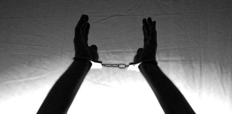 Un hombre fue detenido con un arma de fuego por elementos de policía Municipal Saltillo, los cuales se encontraban quienes un operativo de vigilancia en varias colonias de la ciudad. (ARCHIVO)
