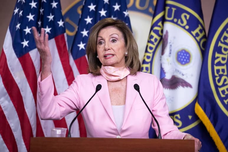 La presidenta de la Cámara Baja de EUA, Nancy Pelosi, ordenó este jueves retirar del Capitolio los retratos de cuatro de sus predecesores en el cargo que sirvieron en el bando de la Confederación durante la guerra civil que se libró en entre 1861 y 1865. (EFE) 