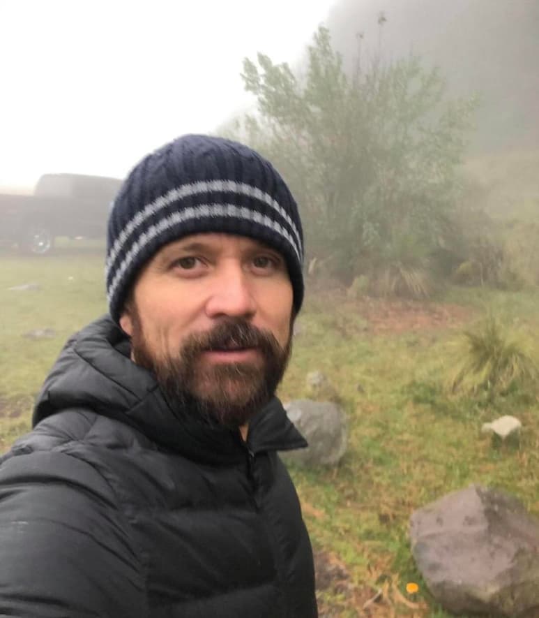 El productor de televisión y director artístico Andrés Arreola fue asesinado la tarde de este viernes en las inmediaciones de la carretera Picacho-Ajusco, luego de una riña, presuntamente por unos terrenos. (ESPECIAL)