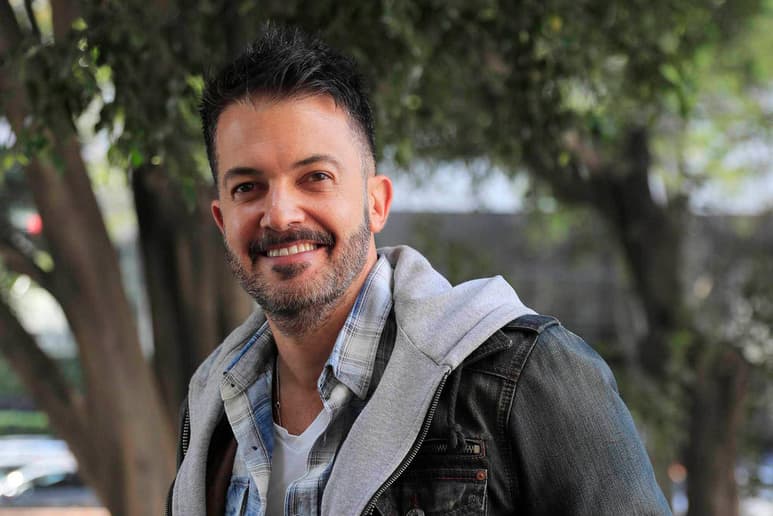 En entrevista exclusiva para el programa 'Ventaneando', reveló que sus hijos Paolo y Luciano le dieron la fuerza necesaria para poder combatir la enfermedad, ya que en ese entonces él se encontraba en una situación muy vulnerable. (ARCHIVO)