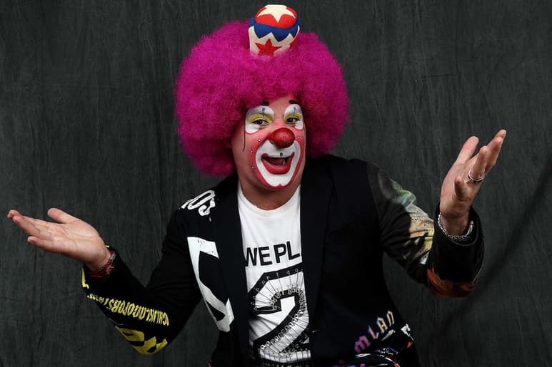Todo listo. El comediante ofrecerá un show por medio de la boletera Eticket.