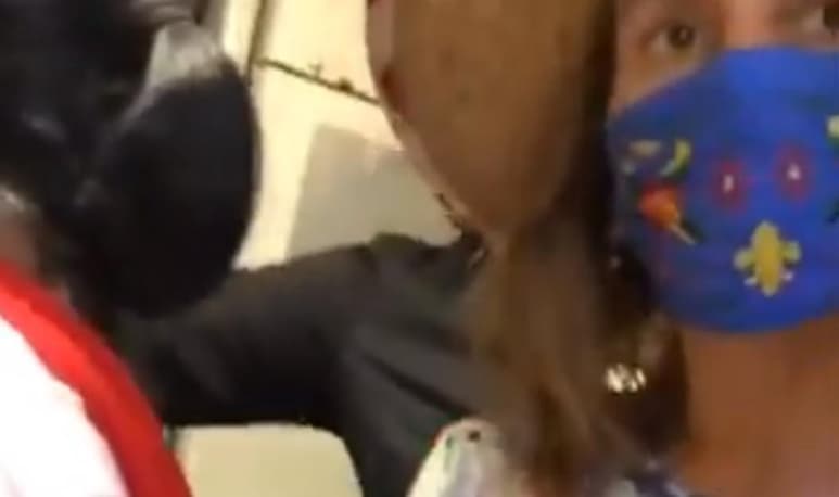 El hombre que aparece en el clip ha sido señalado en redes sociales por ser un simpatizante del expresidente Felipe Calderón (CAPTURA)