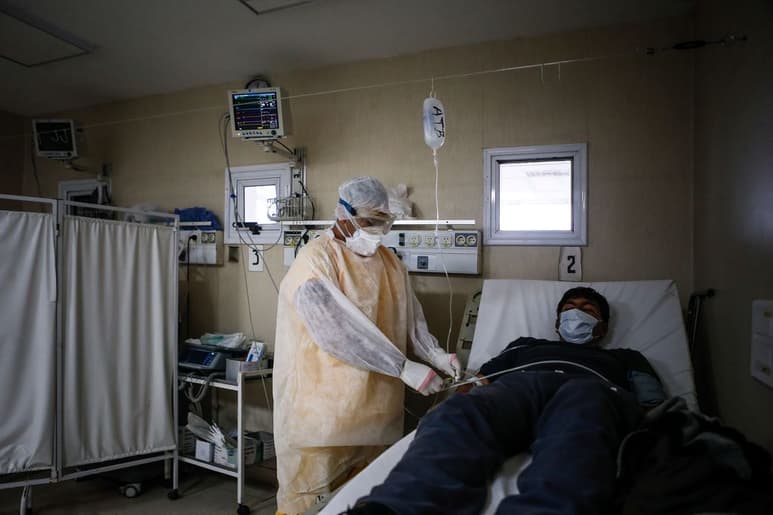 En las últimas 24 horas, se detectaron 2,886 nuevos contagios en Argentina. (EFE) 