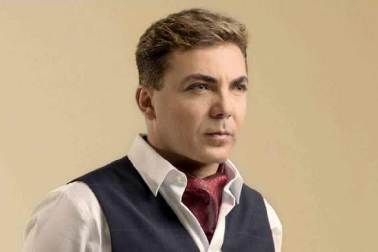 Difusión. El cantante dio a conocer hace unos días el sencillo de nombre Cuando vuelva a la vida. (ARCHIVO)