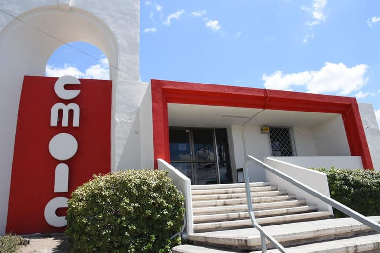 Después de meses que el gobernador Miguel Ángel Riquelme Solís tramitó créditos especiales para apoyar a la región centro de Coahuila por la crisis económica provocada por la situación de Altos Hornos de México (AHMSA), Nacional Financiera (Nafin) liberó un préstamo y rechazó ocho, mientras tiene otros en proceso. (ARCHIVO)