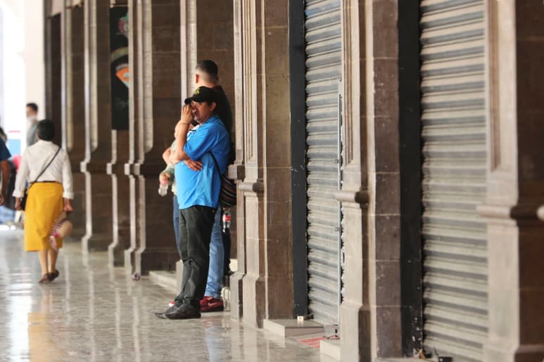En abril se perdieron 550 mil empleos formales, en mayo se redujeron a 345 mil y para junio la pérdida será de 70 mil. (AGENCIAS)