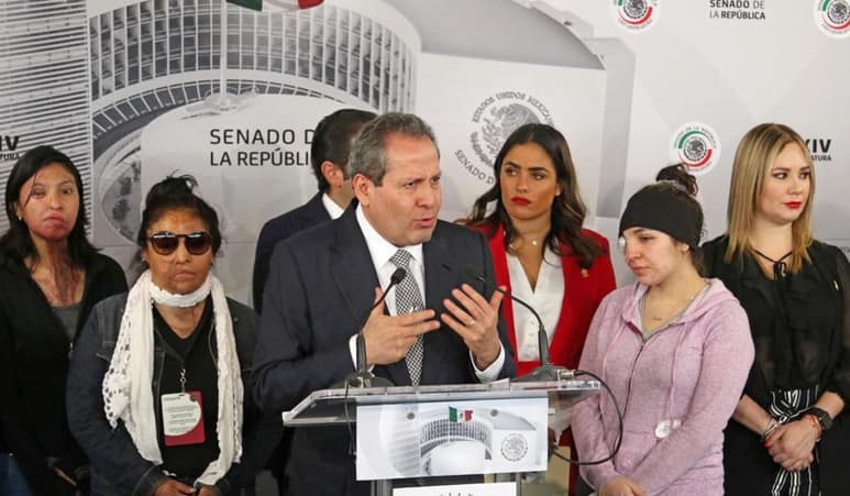 Buscan establecer una pena de entre cinco y 10 años a quien ataque con ácido a una persona en México.