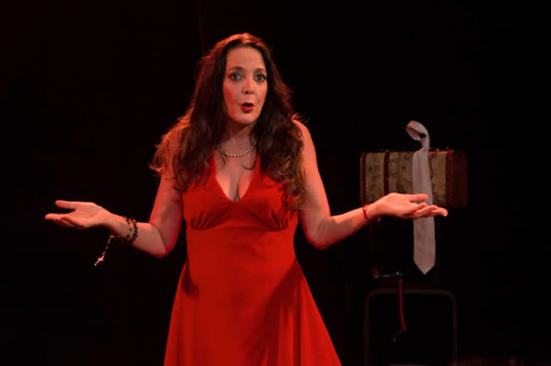 'Cada Rubí tiene su onda y yo creo que esta está bien hecha porque está contada desde el punto de vista de Rubí. Pero bueno todas son guapas, algunas más que otras, otras más sexis pero el personaje sobrepasa a cualquier actriz, es magnífico y es un bombón actuar de lo mala que es', dice en entrevista. (INTERNET)