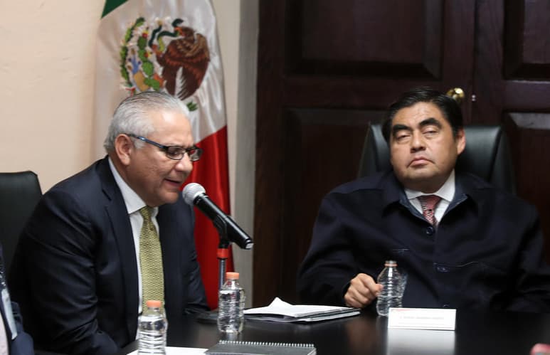 El secretario de Seguridad Pública del Estado de Puebla, Raciel López Salazar, dio positivo en COVID-19. 'Nuestro titular, Raciel López, continúa coordinando la estrategia de seguridad desde casa, tras dar positivo al COVID-19', reportó la propia dependencia. (ARCHIVO)