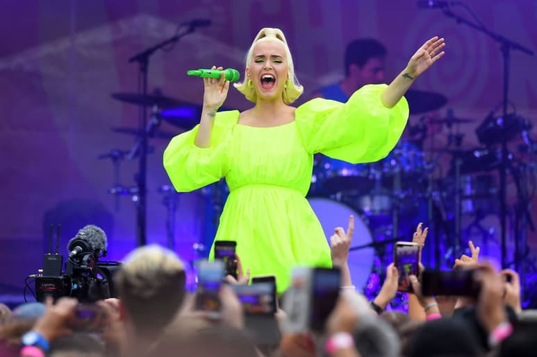 Katy Perry fue entrevistada por una estación de radio neoyorquina Sirius XM y ahí destapó un episodio oscuro de su vida, luego de que rompiera con el ahora padre de su hijo Orlando Bloom. (ARCHIVO)