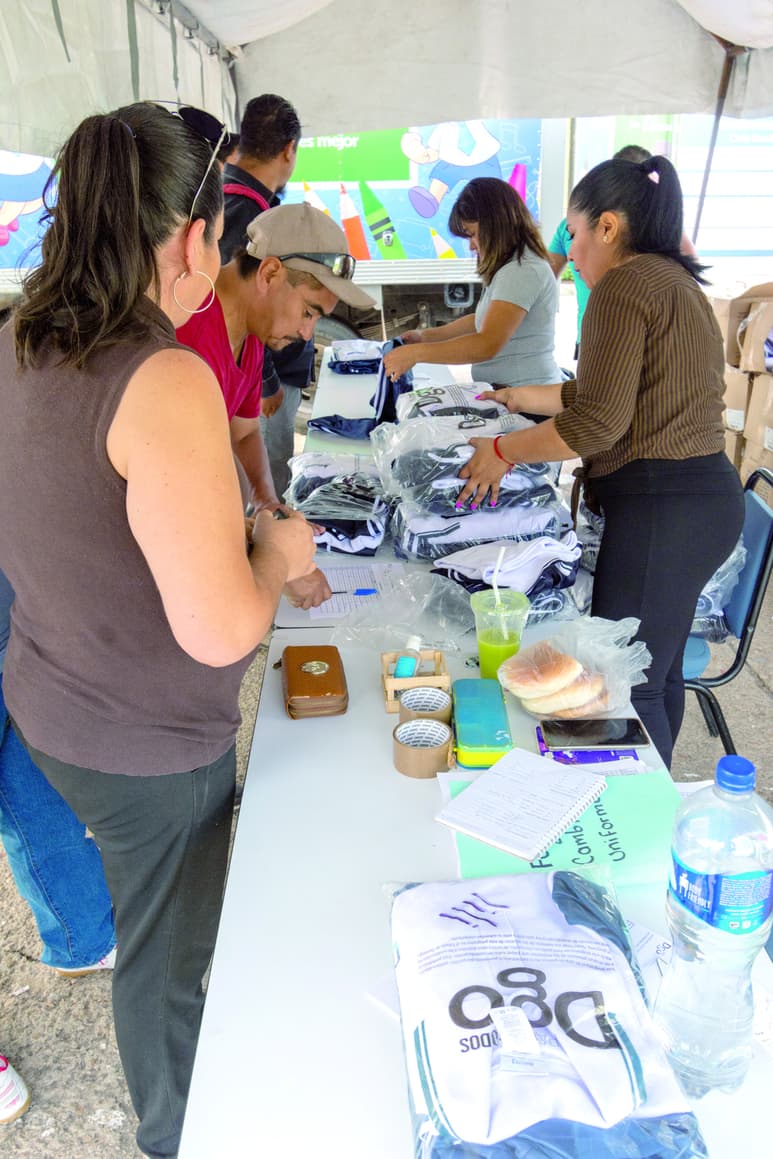 La obligación de dotar de uniformes está establecida en la ley. (EL SIGLO DE TORREÓN)