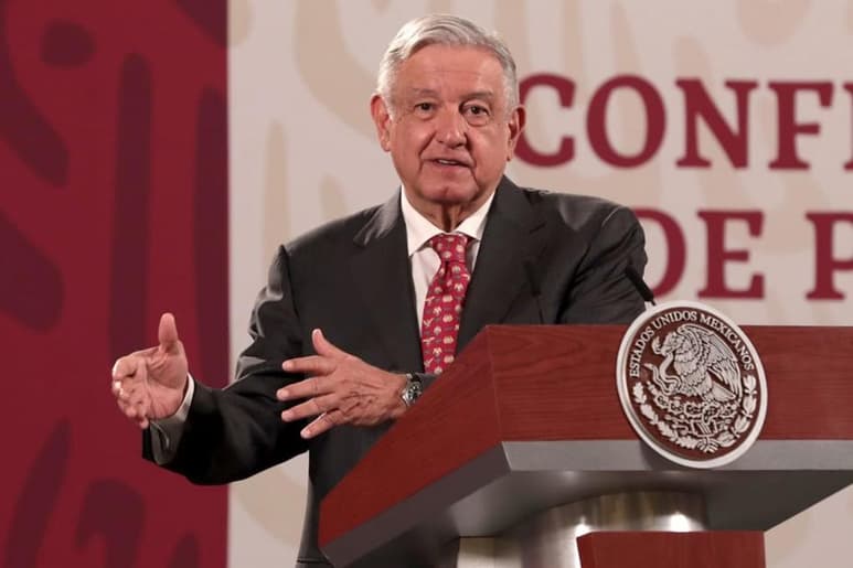 El titular del Ejecutivo federal indicó que ante el viaje que hará a Estados Unidos para reunirse con su homólogo Donald Trump consideró que tiene que ir en buenas condiciones de salud, puesto que no quiere afectar a nadie. (EL UNIVERSAL)