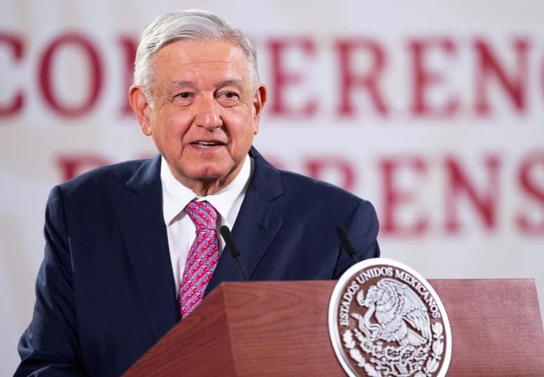 'Hoy es un día especial, cumplimos dos años del triunfo que por mandato del pueblo nos otorgó este honroso cargo de Presidente de la República, dos años de esa elección histórica'.
(ARCHIVO)