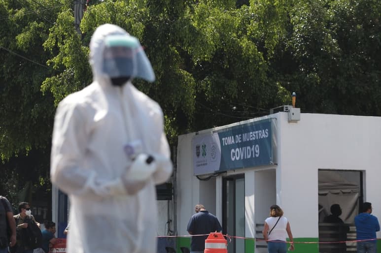 El Gobierno tiene casi 900 hospitales asignados al COVID-19 en todo el país.